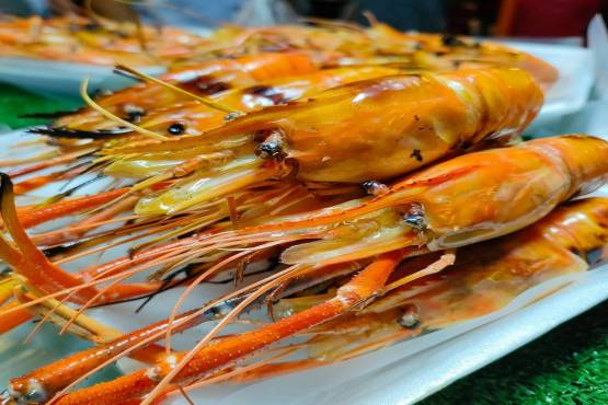 กุ้งเผาครึ่งกิโลกรัม