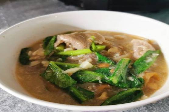 ราดหน้าหมู