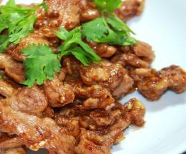 หมูทอดกระเทียม